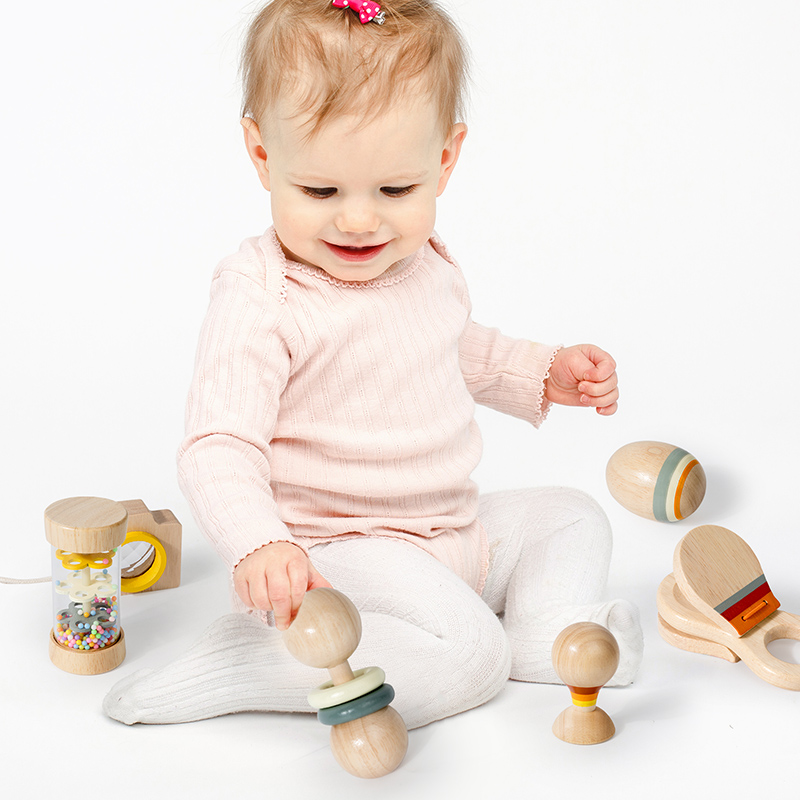 Montessori Wooden Toys 7 Piece - Baby Rattle Toy Set recension och pris